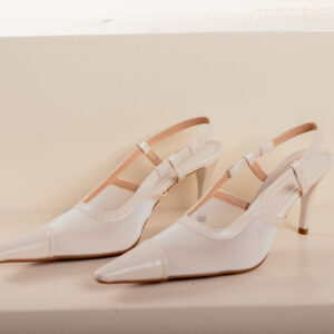Scarpin Slingback com Tela Transparente e Salto Fino